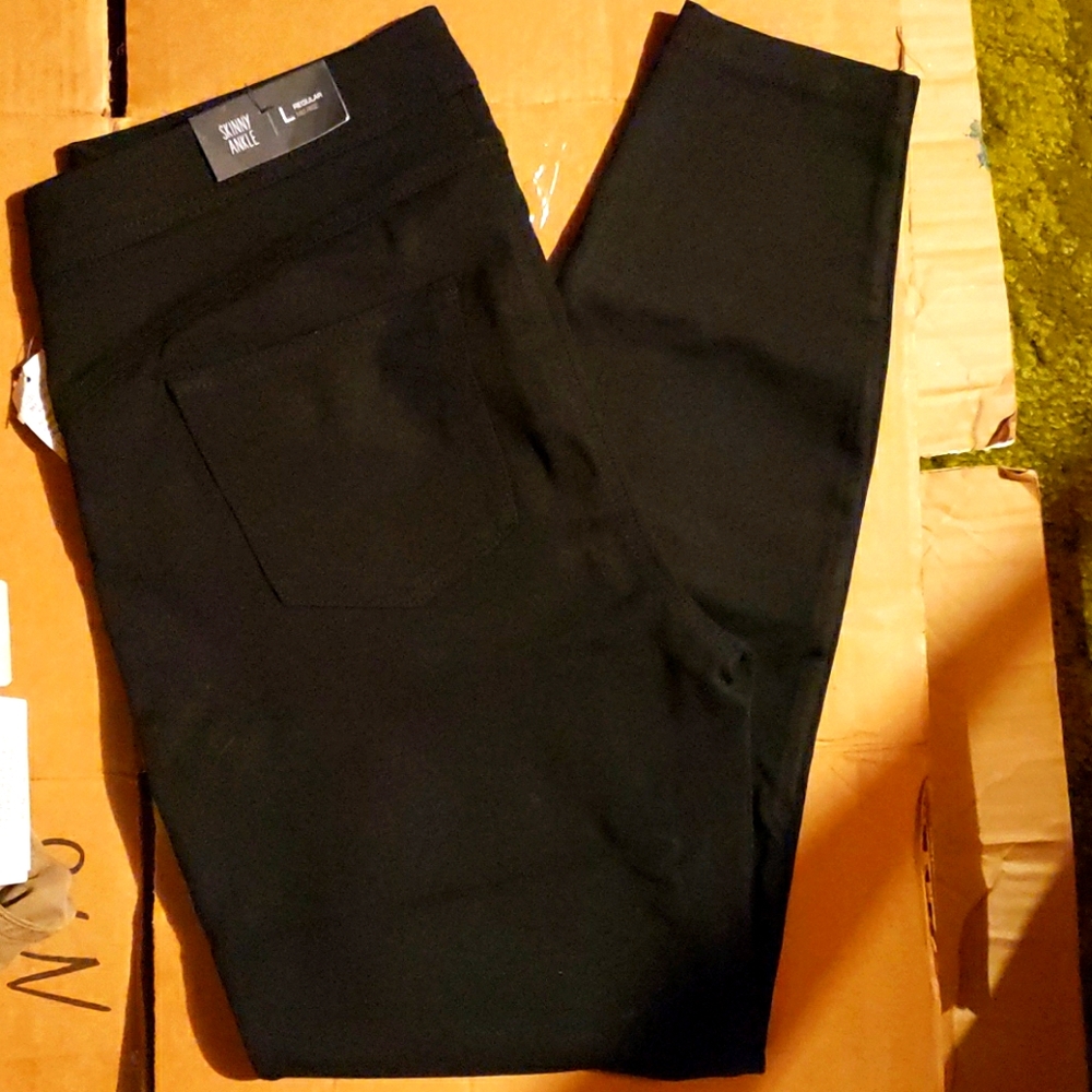 Black skinny ankle midrise jeggins